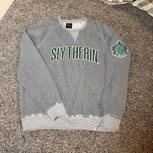Slytherin Sweatshirt - Universal Studios Wizarding World  of HP Unisex Size XL